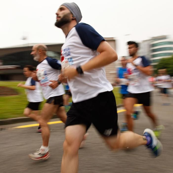 Participantes en la carrera "Dona vida"