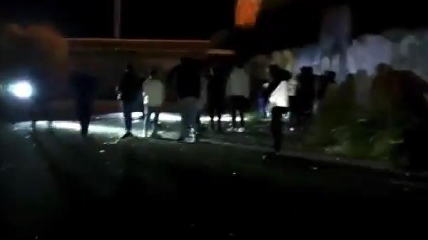 La Policía de Elche desmonta una minifiesta en un hotel e impone 45 denuncias por covid