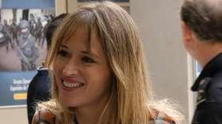 La actriz viguesa Marta Larralde se une al reparto de la serie &quot;Servir y proteger&quot;