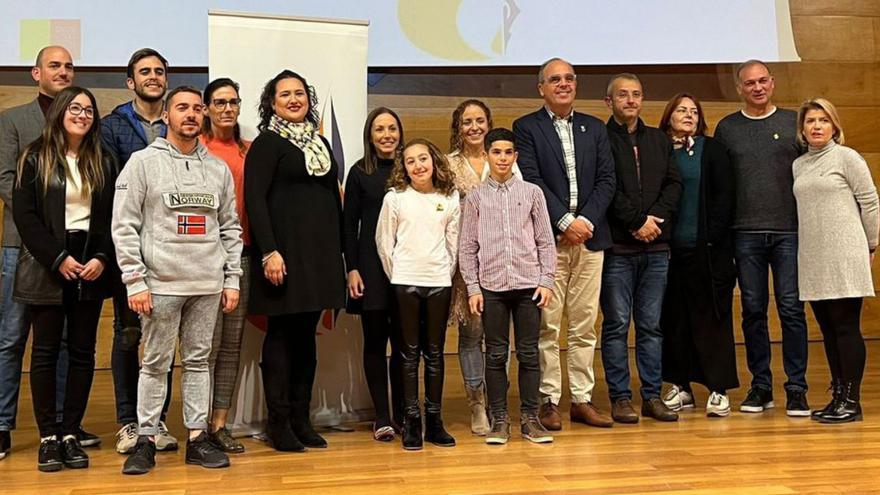 Presentación de los premios de las letras falleras en Cullera. | LEVANTE-EMV