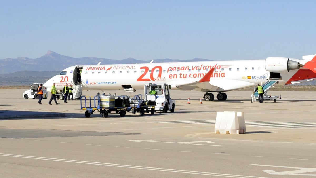 Diferentes compañías operan vuelos charter o a demanda desde el aeropuerto de Castellón