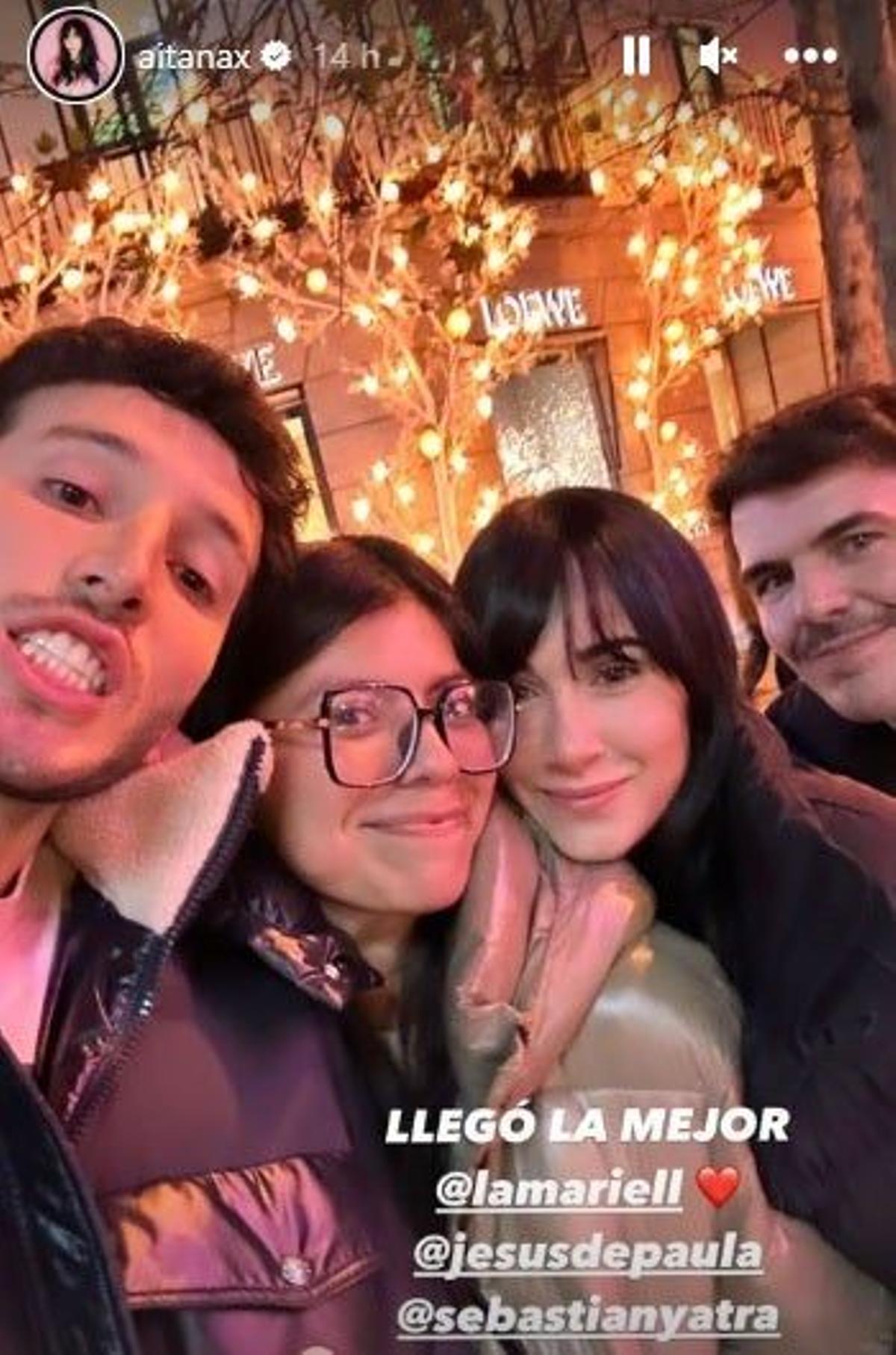 Aitana y Sebastián Yatra pasean juntos por Madrid