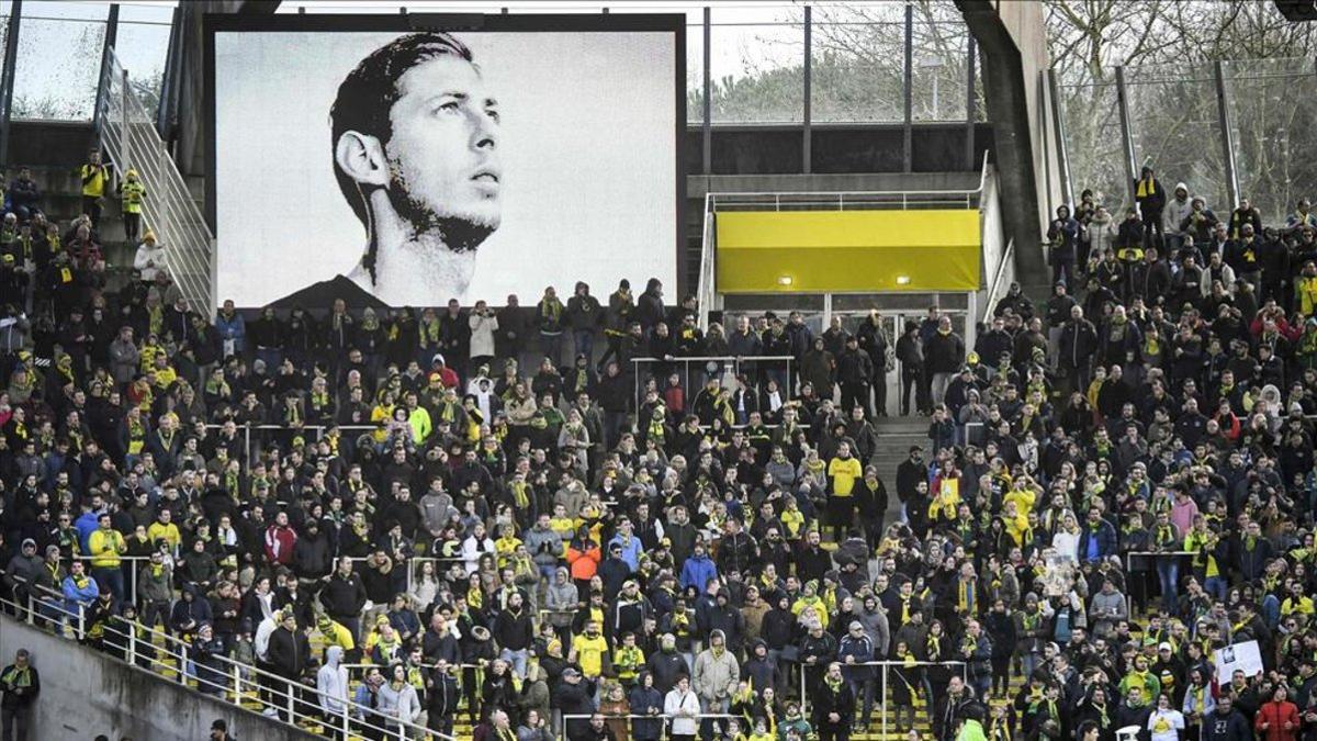 Homenaje al jugador fallecido Sala