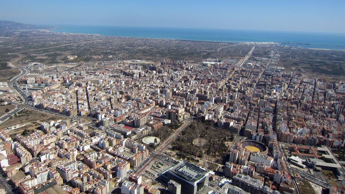 Imagen aérea de la ciudad de Castelló.