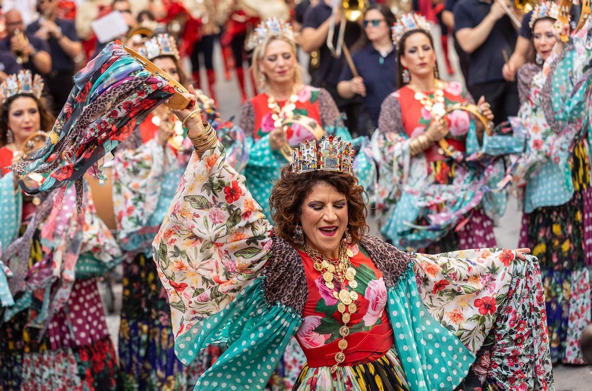 Las mejores imágenes de la triunfal Entrada Cristiana de Elda