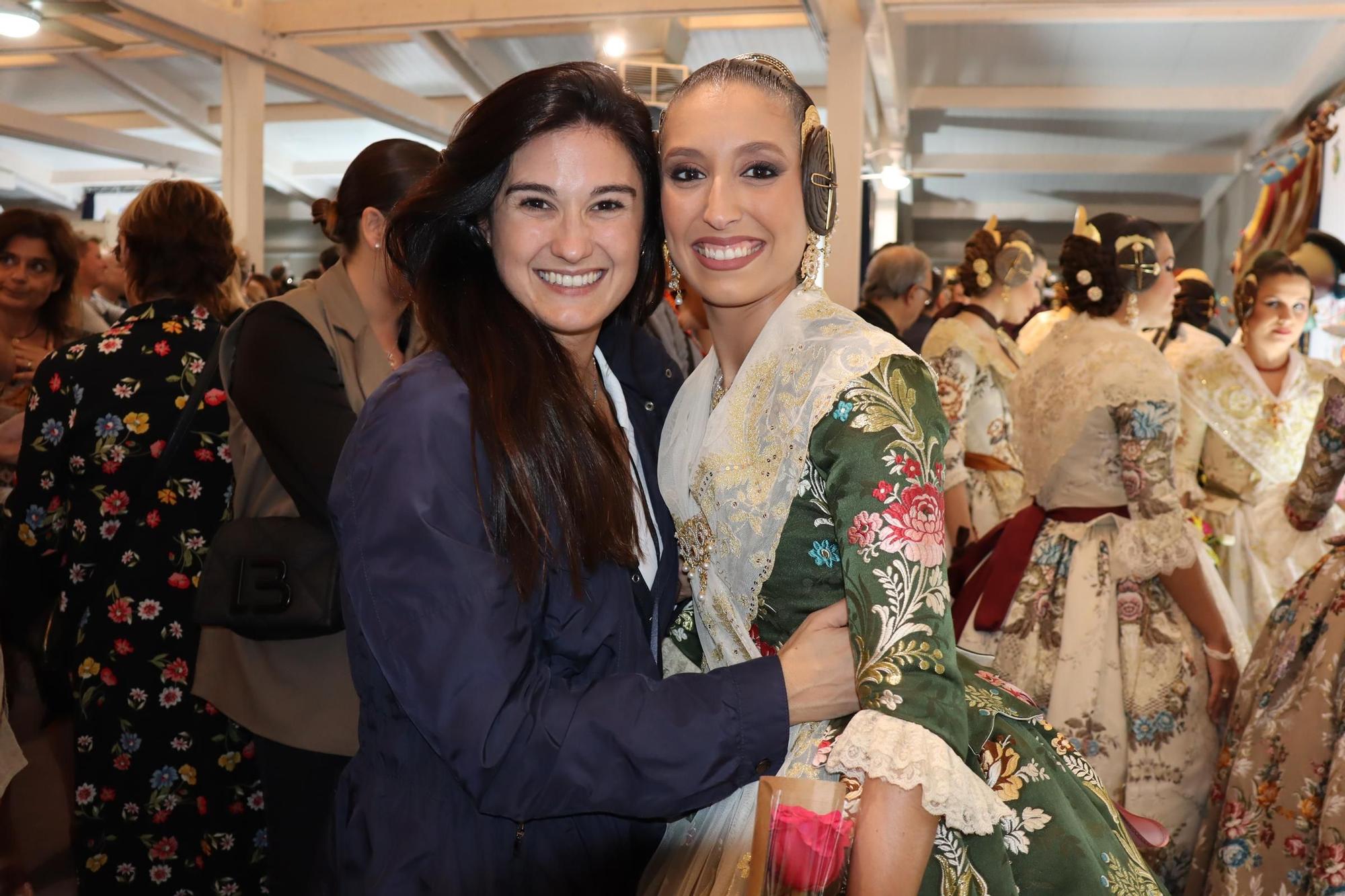 La primera gran prueba de María Estela, Marina y las cortes en la Festa per a Tots