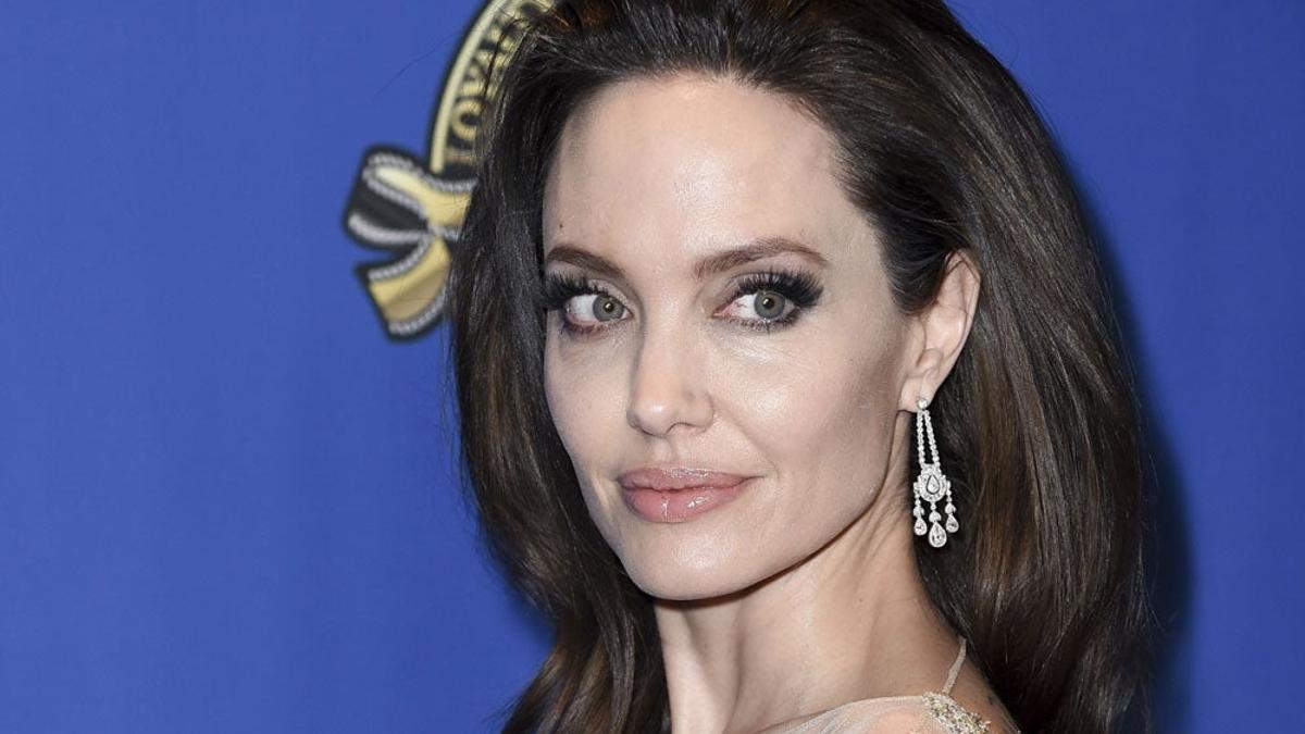 Angelina Jolie tiene nuevo novio y su cara te suena