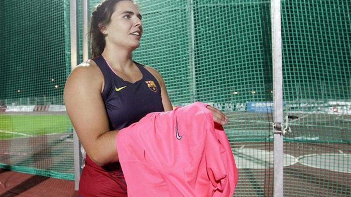 Sabina Asenjo logró la mínima mundialista y olímpica con récord de España en Castellón (61,36)