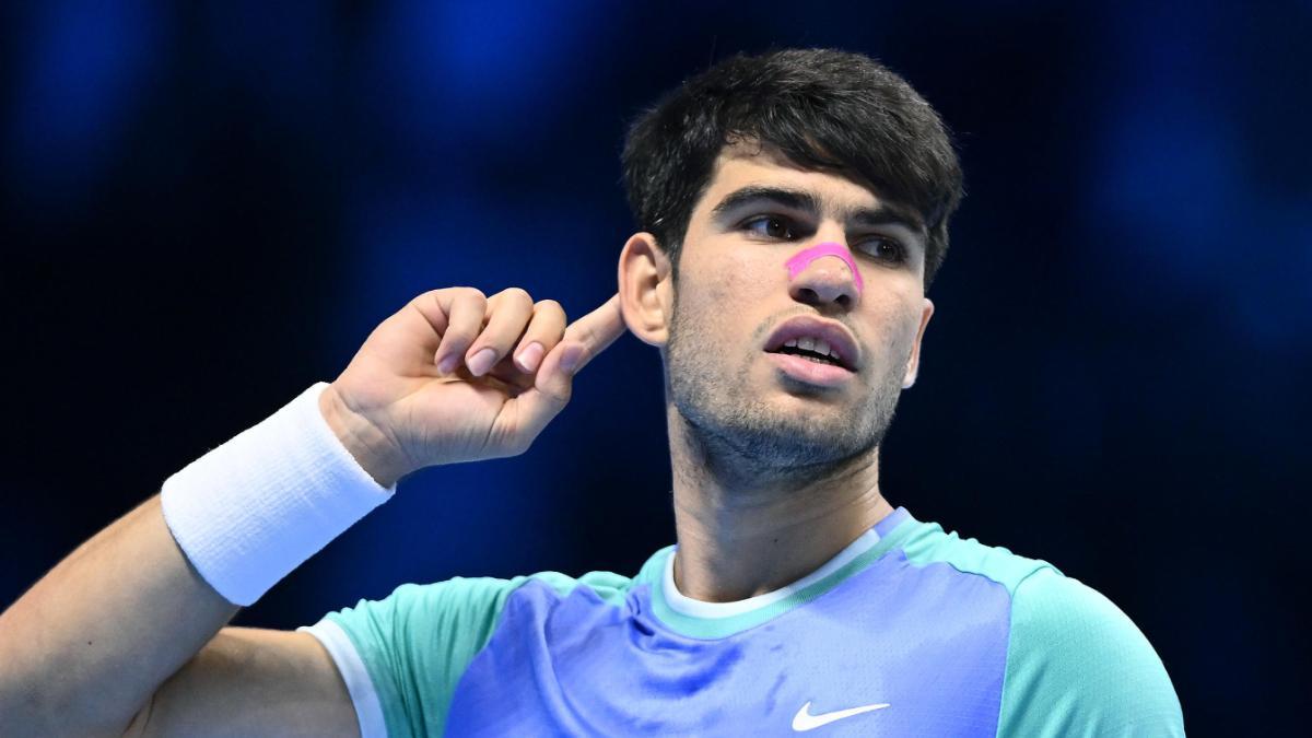 Carlos Alcaraz sigue muy vivo en Turín