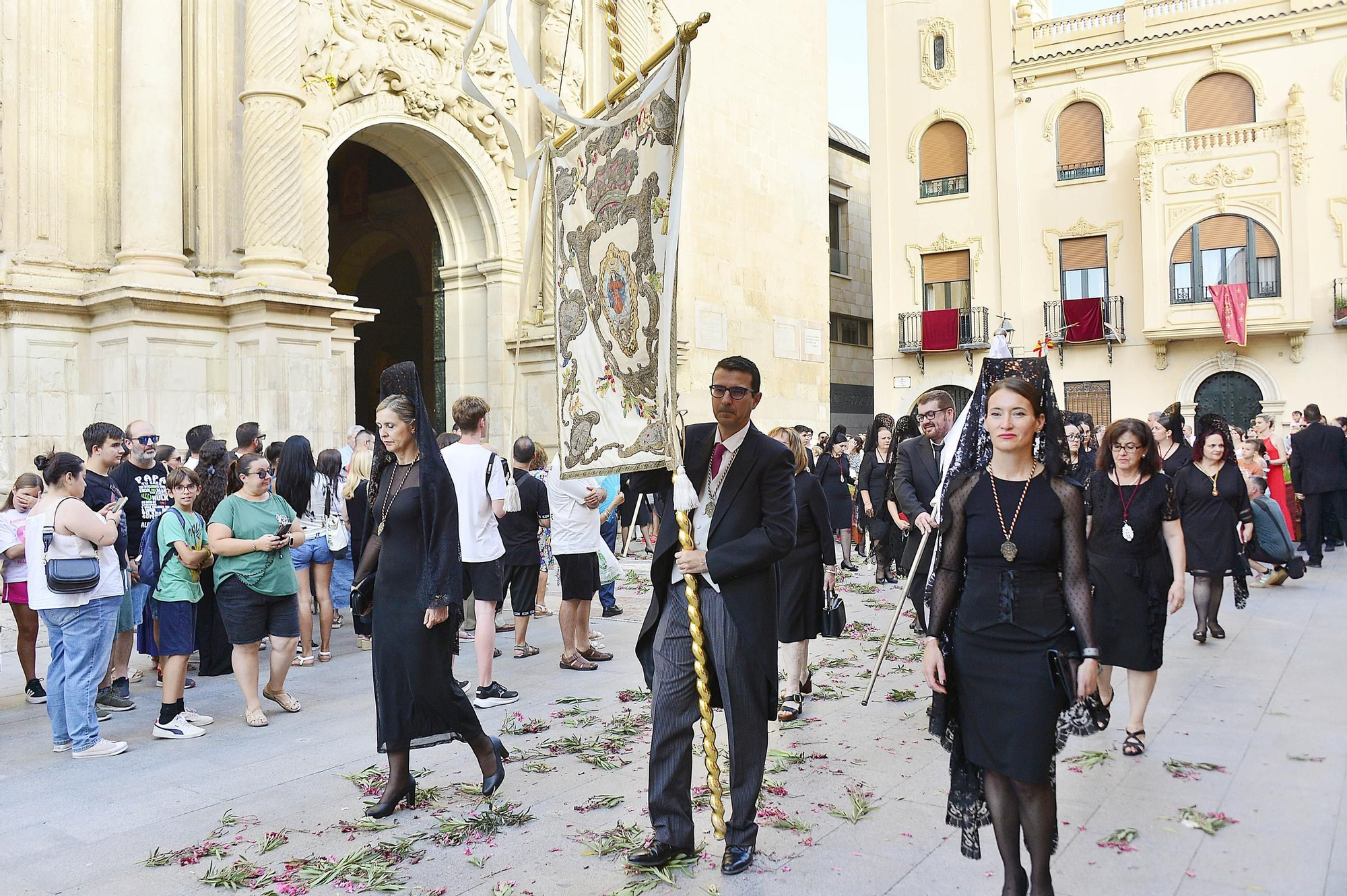 Procesion del Corpus Christi y Altares en Elche