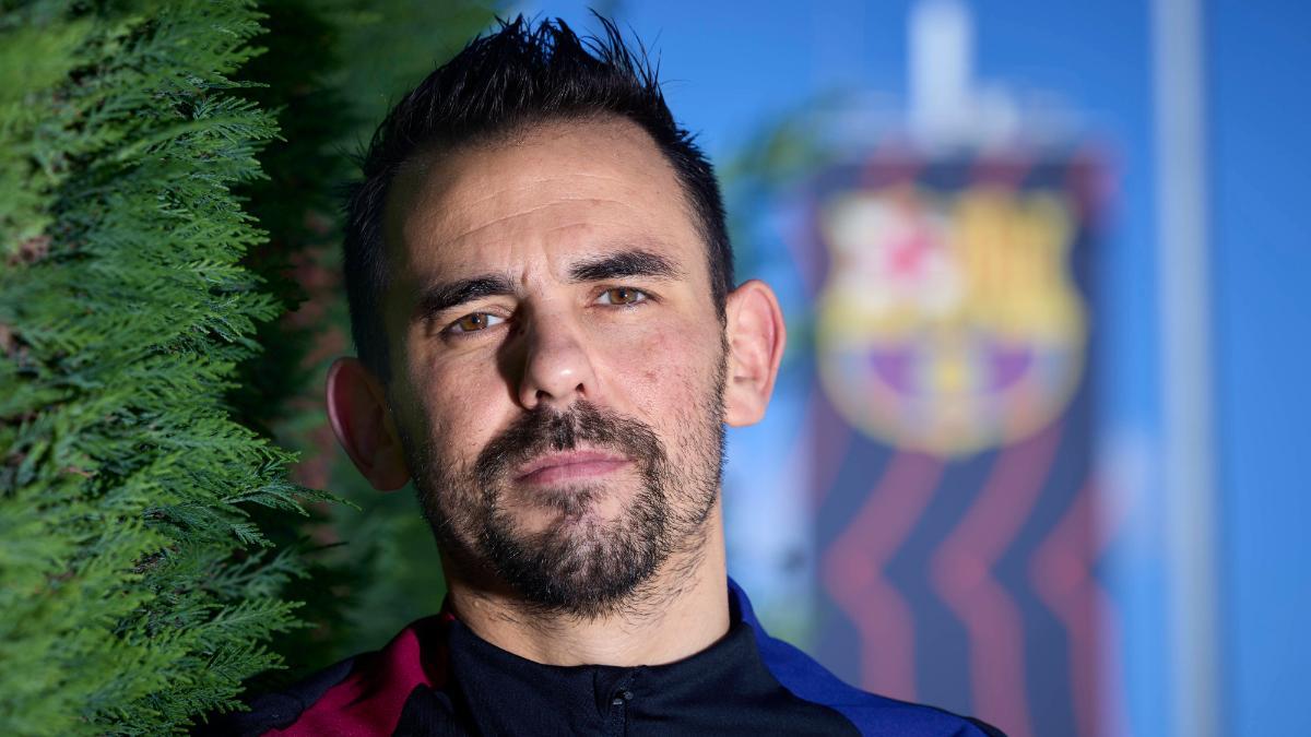 Álex sigue viviendo un sueño en el Barça pese a su grave lesión