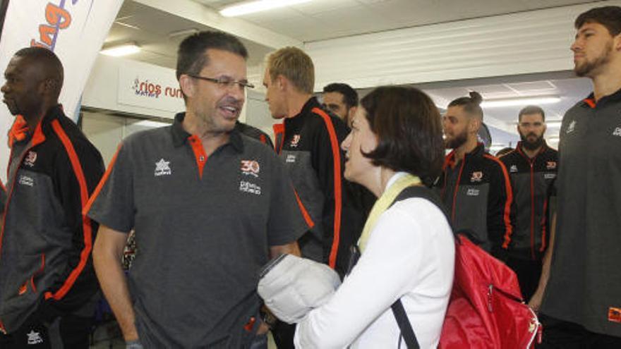 Pedro Martínez, junto a Elena Tejedor en la Feria del Corredor.