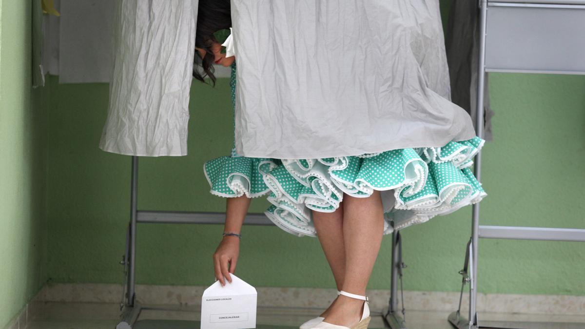 Córdoba termina la semana de Feria con las elecciones municipales, que coinciden casi siempre con estos comicios.