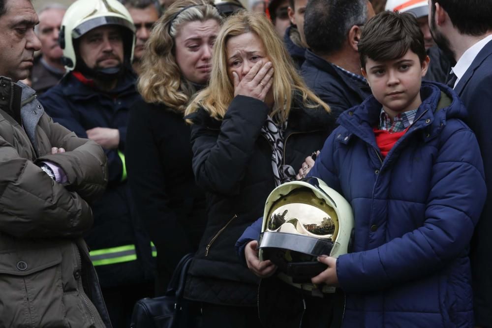 Funeral por Eloy Palacio, bombero fallecido en Oviedo