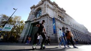 El Banc d’Espanya retalla al 4,5% el creixement d’aquest any i eleva al 7,5% la inflació