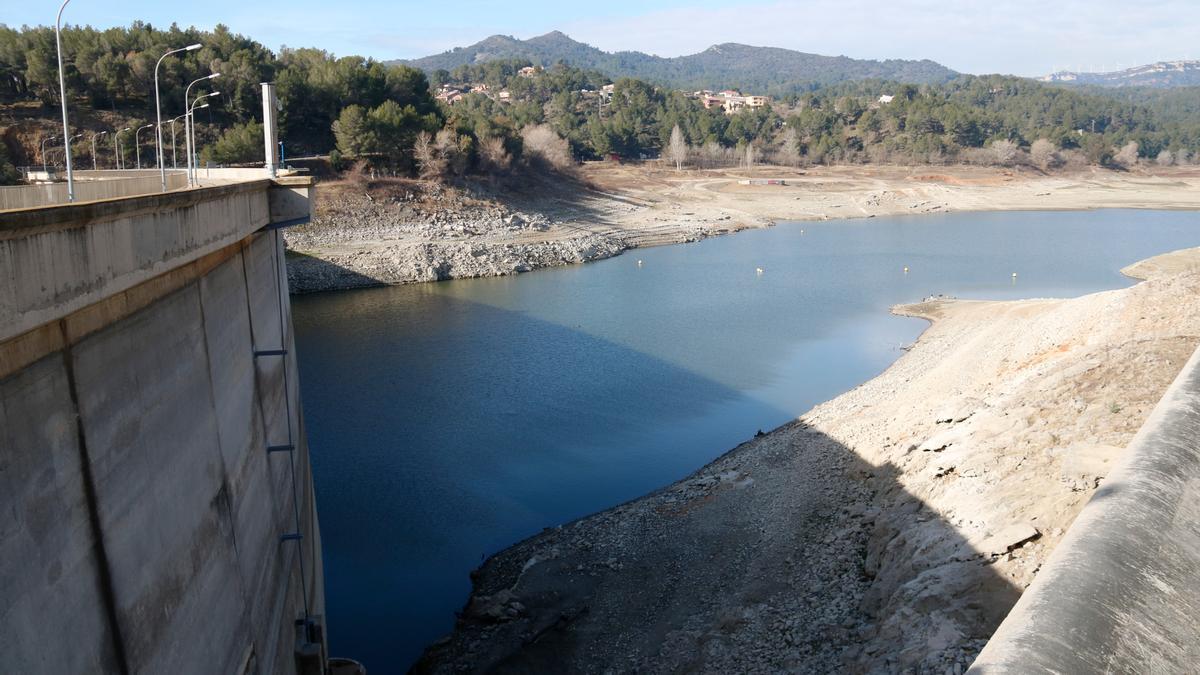 El pantano de Riudecanyes, tan solo al 9% de capacidad a causa de la sequía.