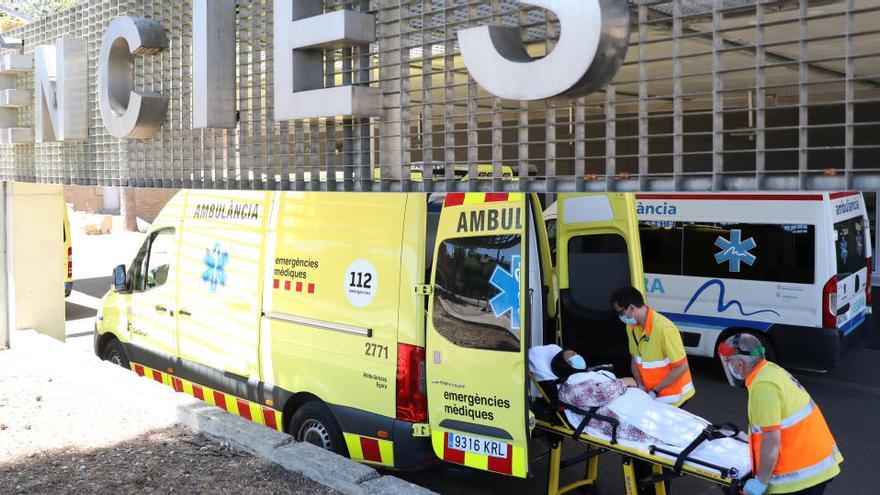 Trasllat d&#039;una dona a l&#039;Hospital Arnau de Vilanova de Lleida