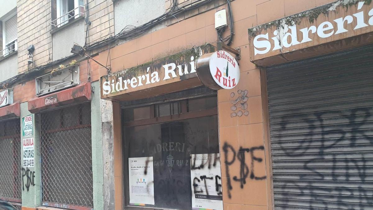 El local en obras de Mar de Niebla, vandalizado.