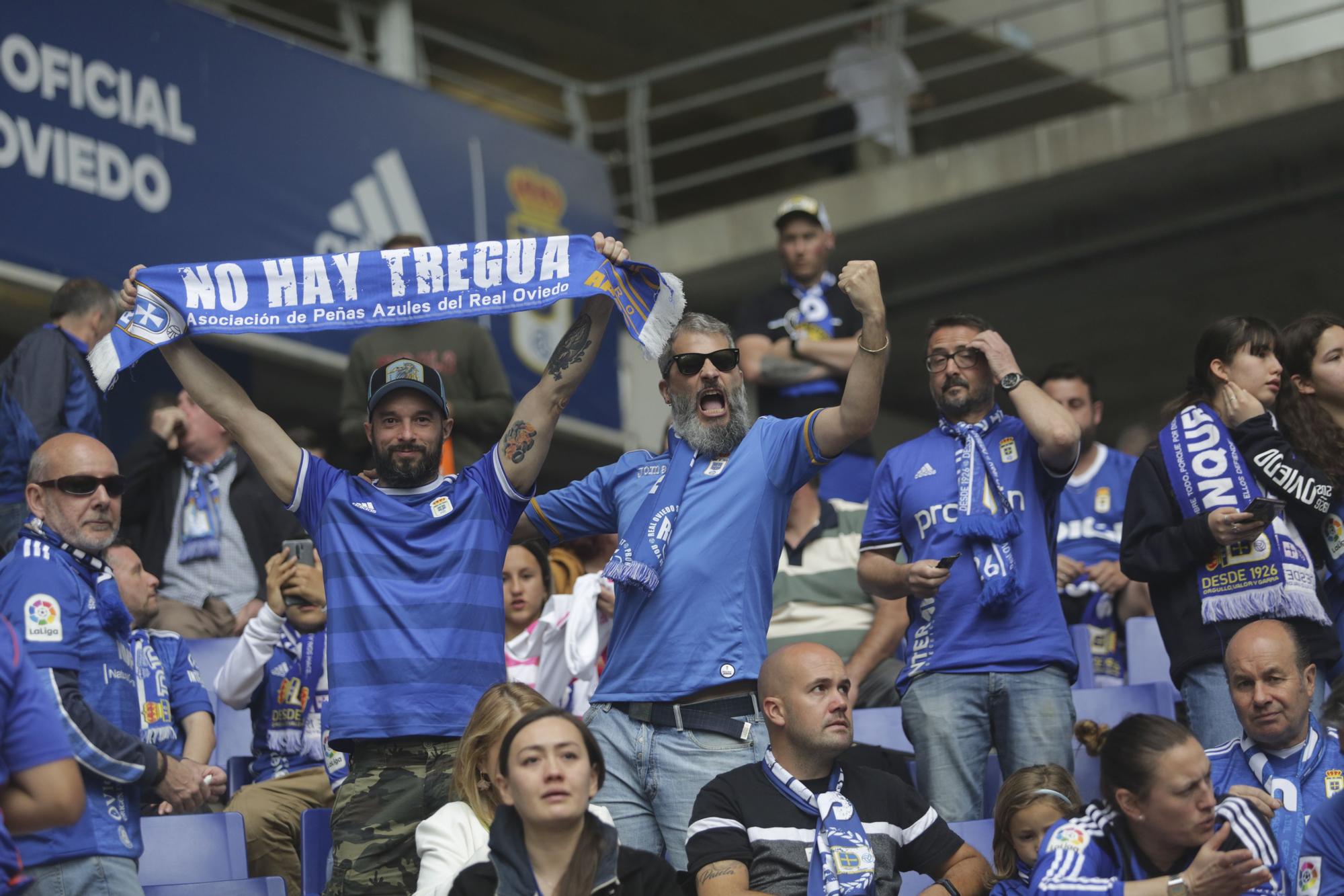 ¿Estuviste en el partido entre el Real Oviedo y el Ibiza? Búscate en esta galería de fotos