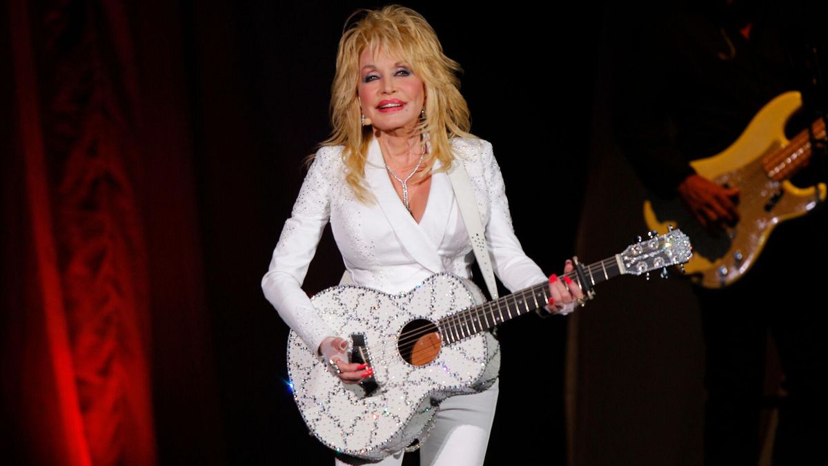 Preocupación por el estado de salud de Dolly Parton: su hermana pide que recen por el icono del country