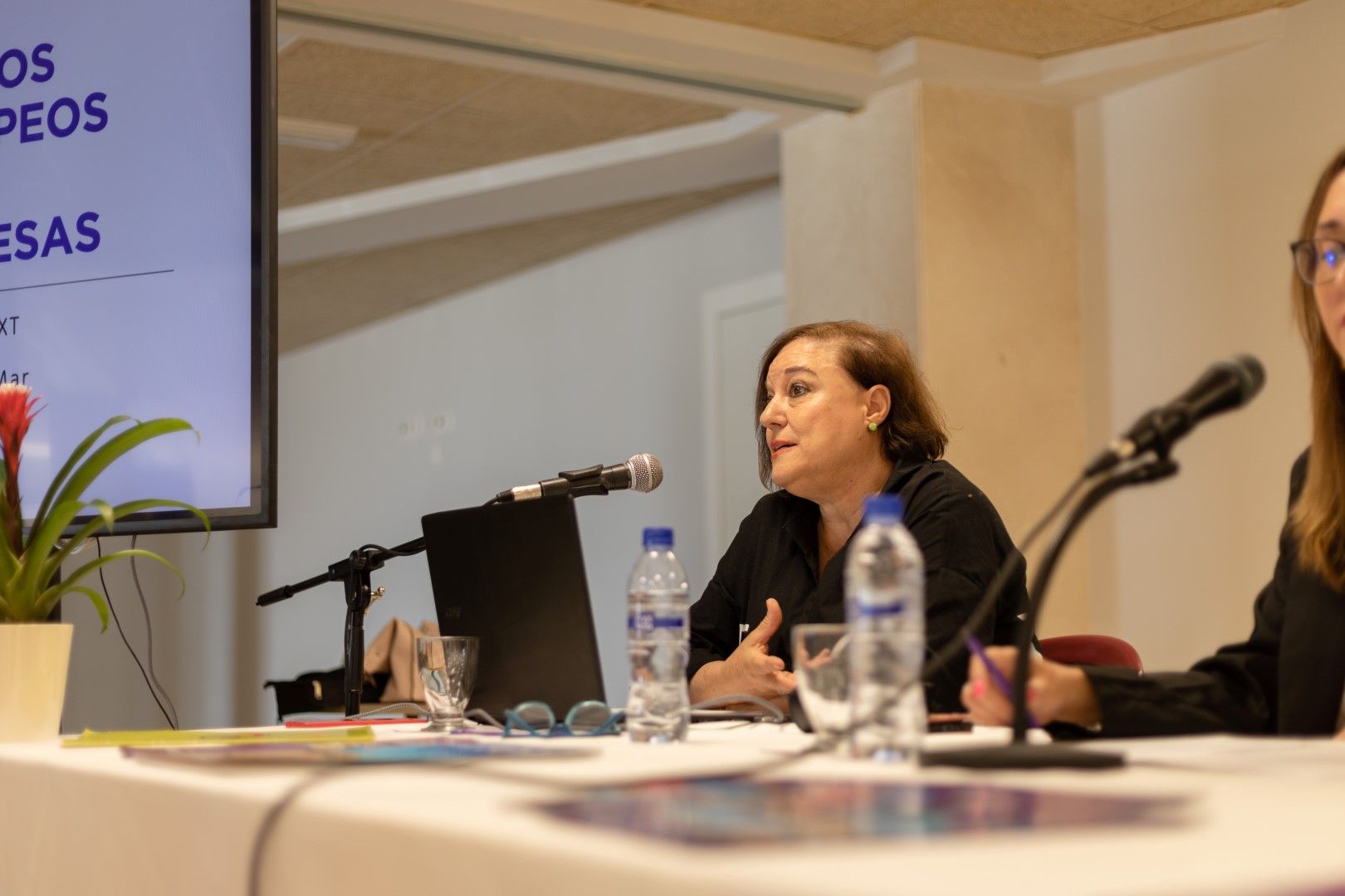 Todas las fotos del congreso de mujeres empresarias y emprendedoras en Orpesa