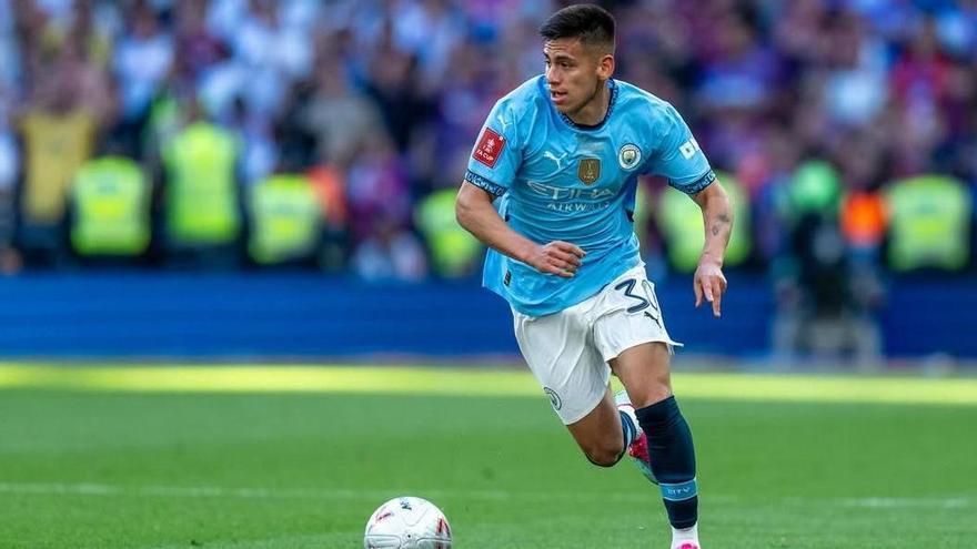Claudio Echeverri, durante la final de la FA Cup con el Manchester City.