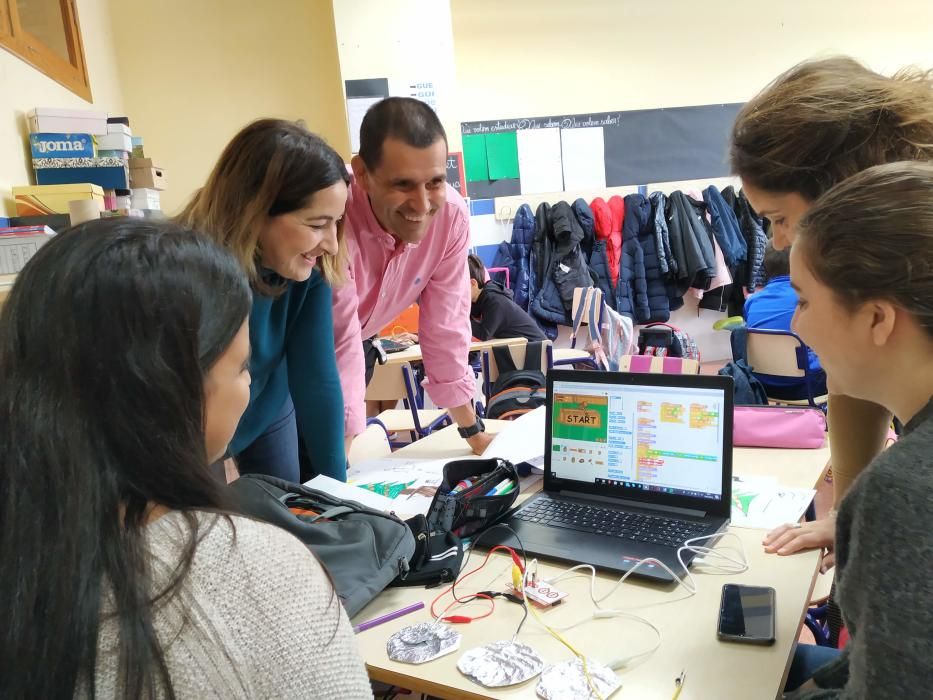 L'IES Álvaro Falomir, ambaixada de robots