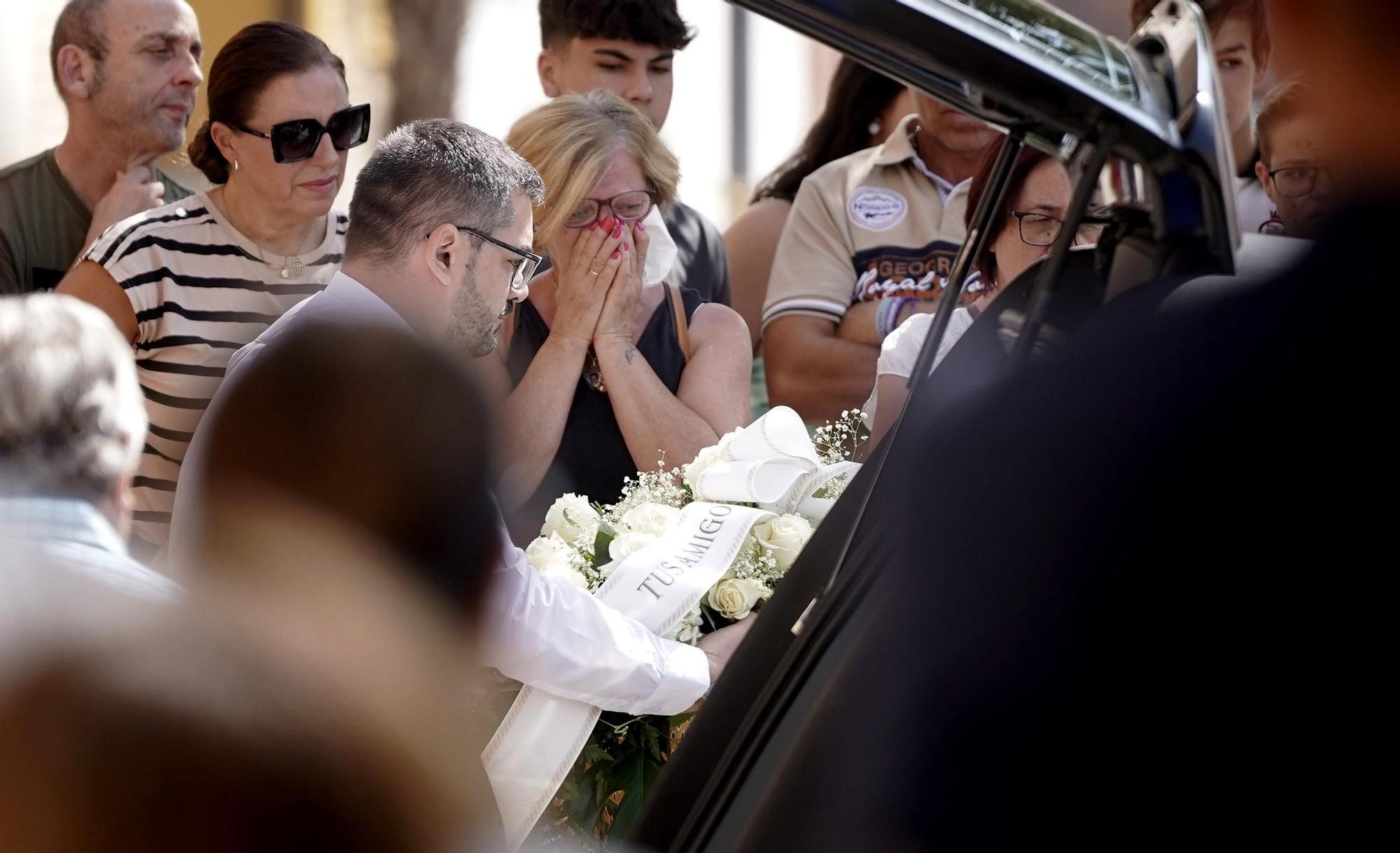 Entierron en Mocejón, Toledo, de Mateo, el niño asesinado mientras jugaba al fútbol.