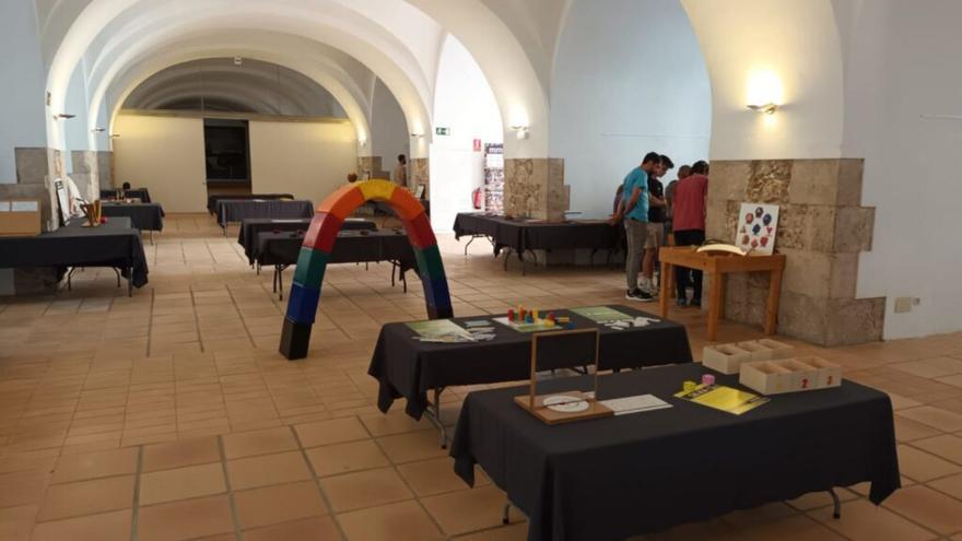 5.493 infants, joves i famílies visiten l’exposició del Museu de Matemàtiques a Figueres