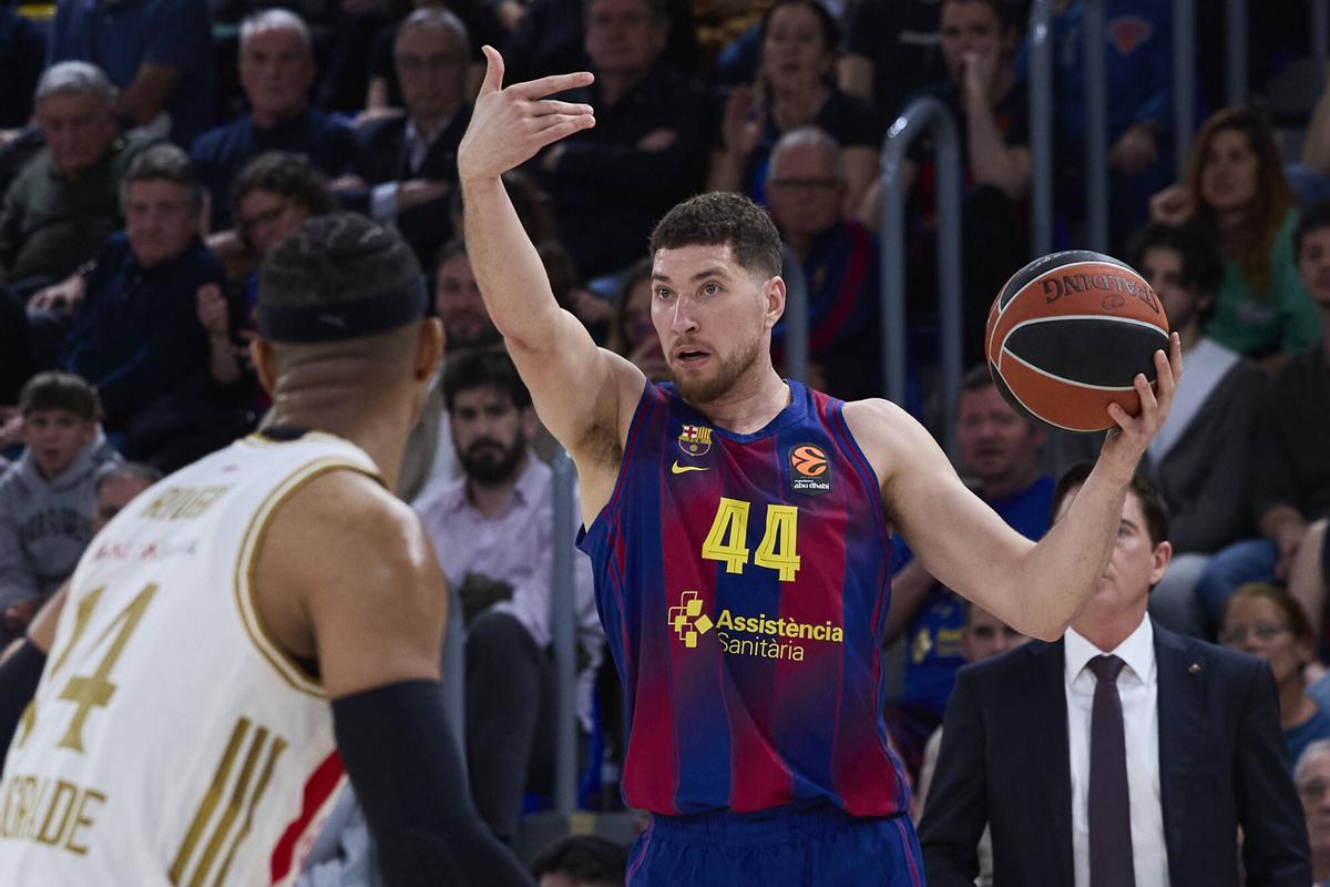 Joel Parra, en el duelo ante Estrella Roja, en el Palau