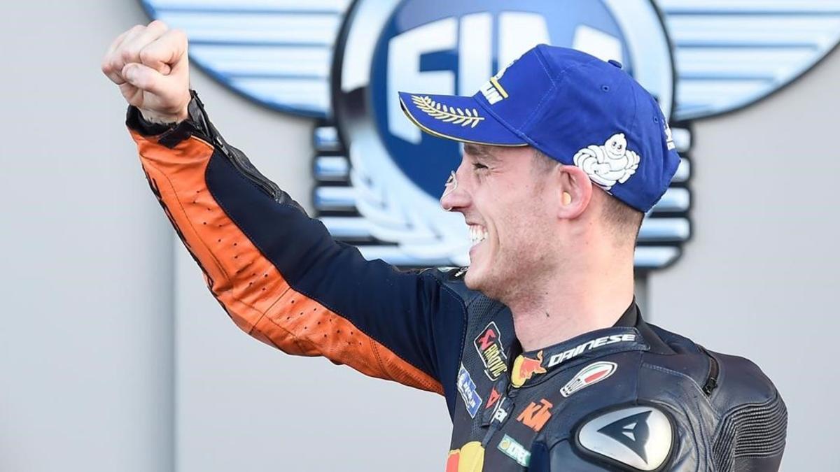 El catalán Pol Espargaró (KTM) ha celebrado, hoy, así su segunda 'pole' en MotoGP.