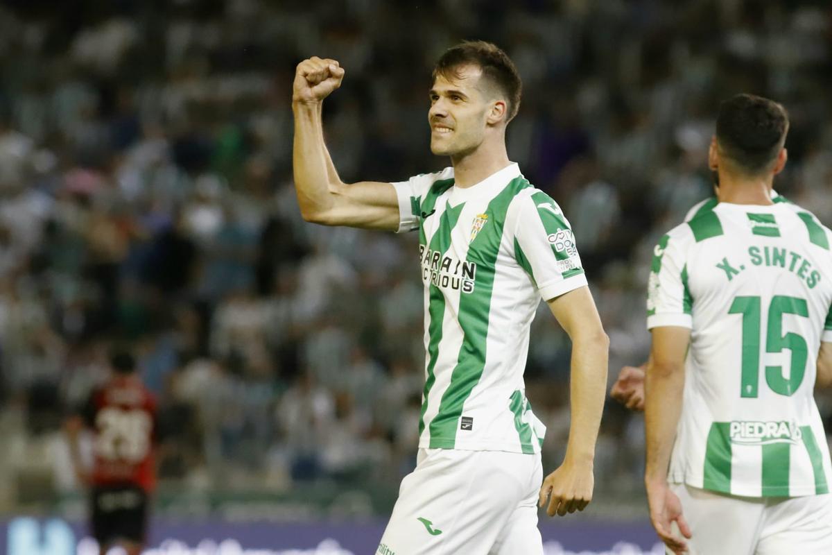 Córdoba CF-Mirandés: el partido de El Arcángel en imágenes