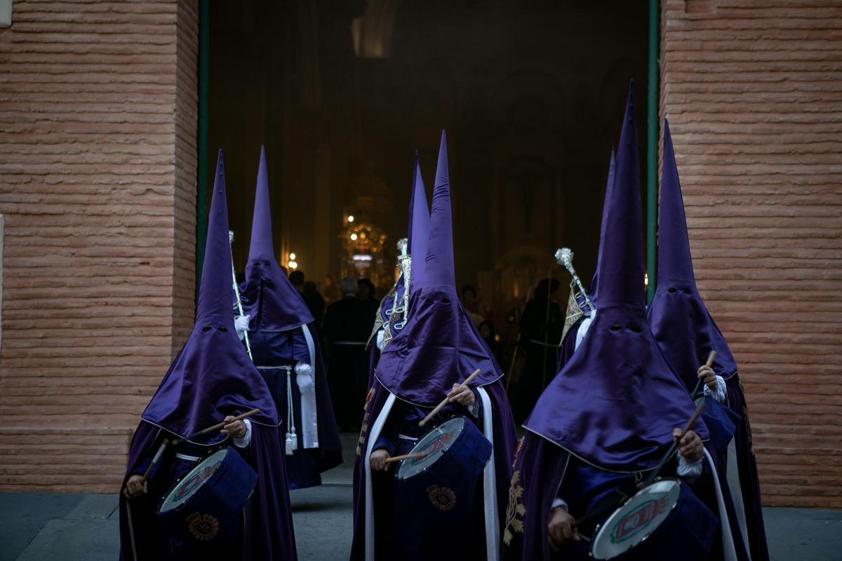 Las imágenes de la procesión del Santo Entierro de Cristo en Cartagena ...