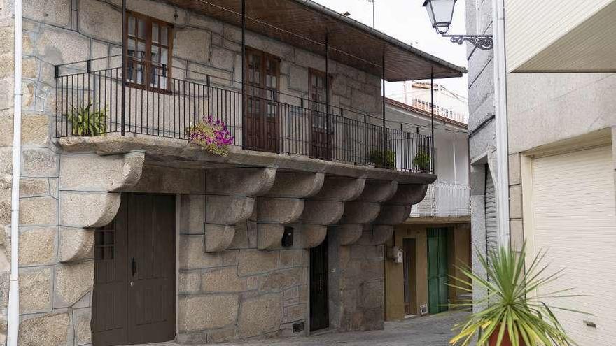 Núcleo de Seixalbo, integrado en una de las zonas ARI de Ourense. // Enzo Sarmiento