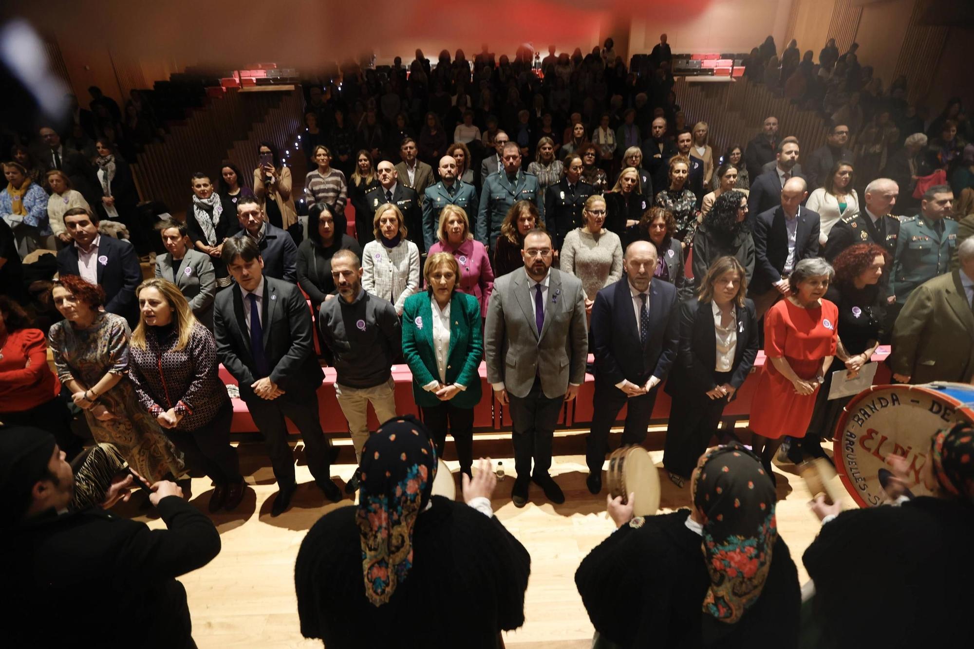 Así fue el acto institucional por el 25N