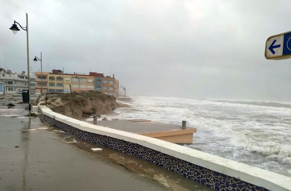 temporal maritimo y de viento en la ribera