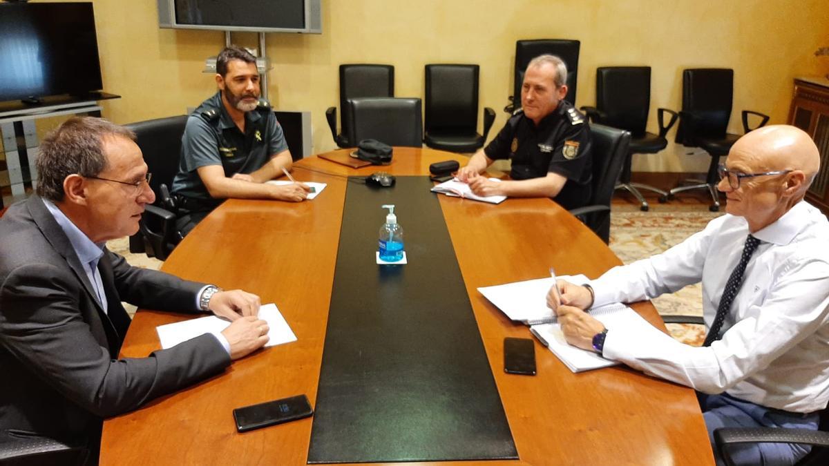 Reunión de coordinación semanal con las Fuerzas y Cuerpos de Seguridad del Estado con el subdelegado del Gobierno, Ángel Blanco.