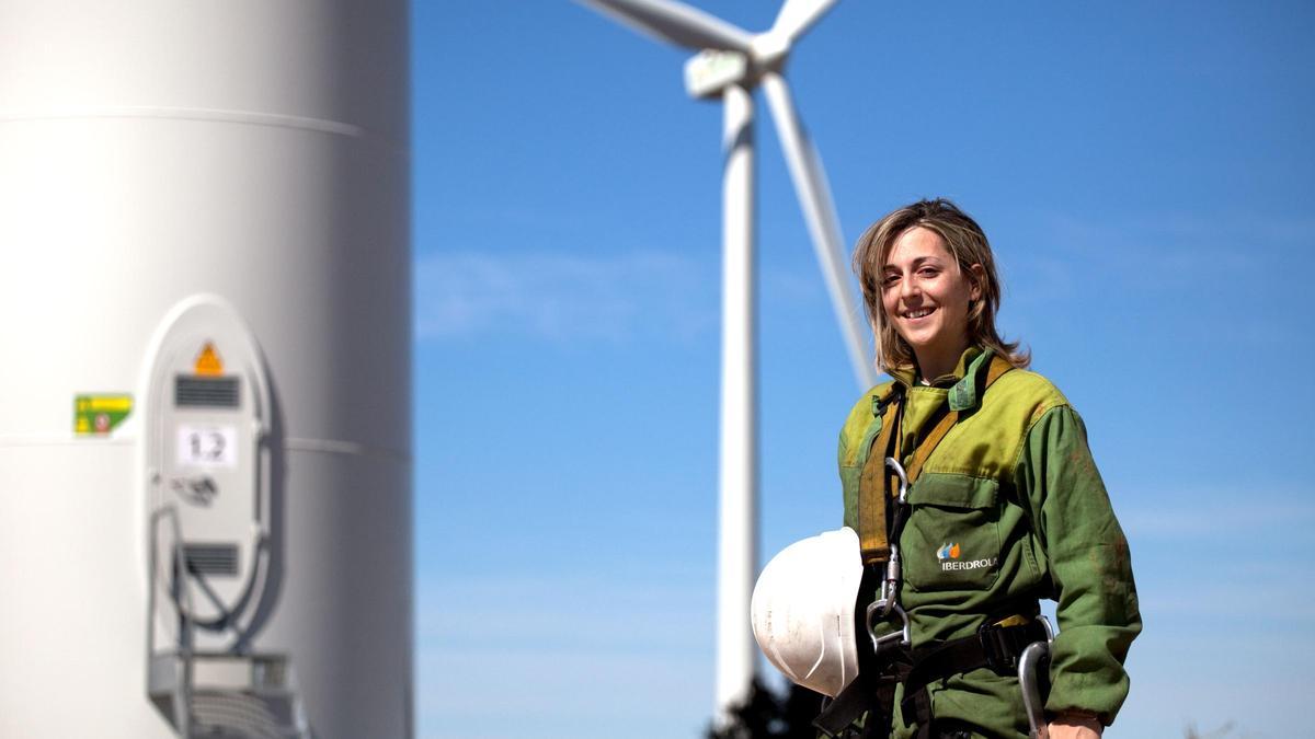 Iberdrola apuesta por la mujer y su desarrollo en las carreras de ciencias.