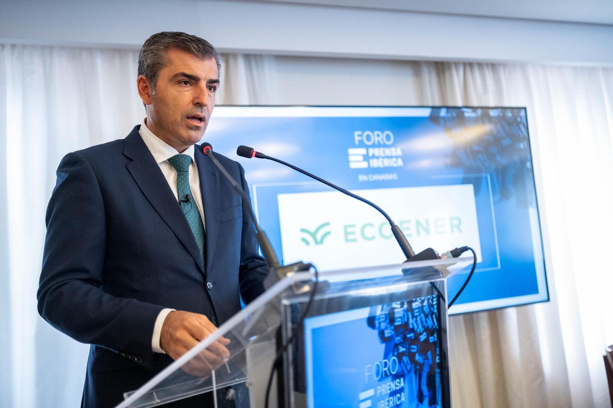 Foro con Manuel Domínguez