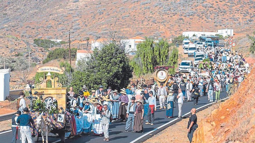 Papas y tunos para la Virgen de La Peña