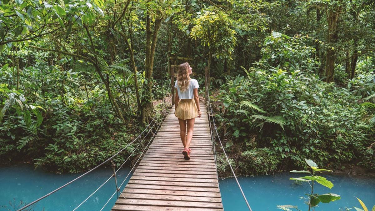 Chica en Costa Rica