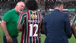 Marcelo discute con su entrenador en Palmeiras.