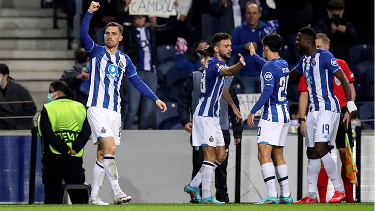 Resumen, goles y highlights del Porto 2 - 1 Lazio del play off de la Europa League