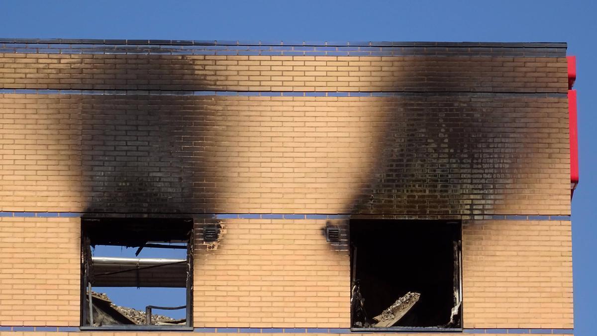 Vistas del Hotel Ibis de Málaga tras el incendio
