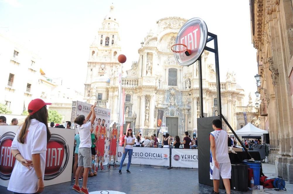 Baloncesto 3x3 en la Plaza Belluga