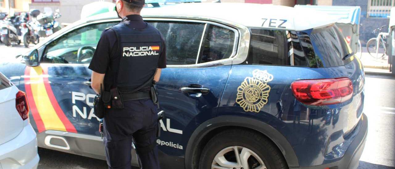 Un agent de la Policia Nacional, en una imatge d&#039;arxiu