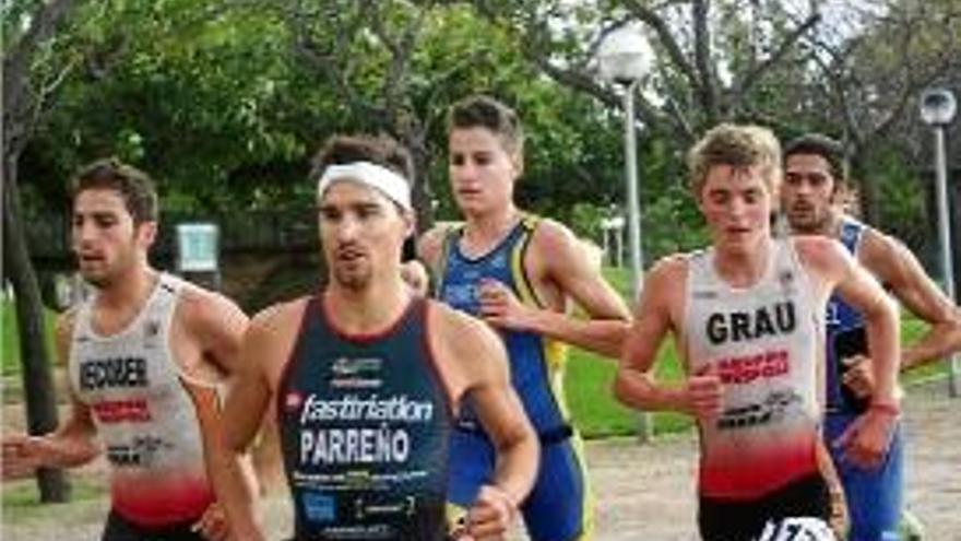 Triatló Grans resultats del Club Castellfollit a Vilanova