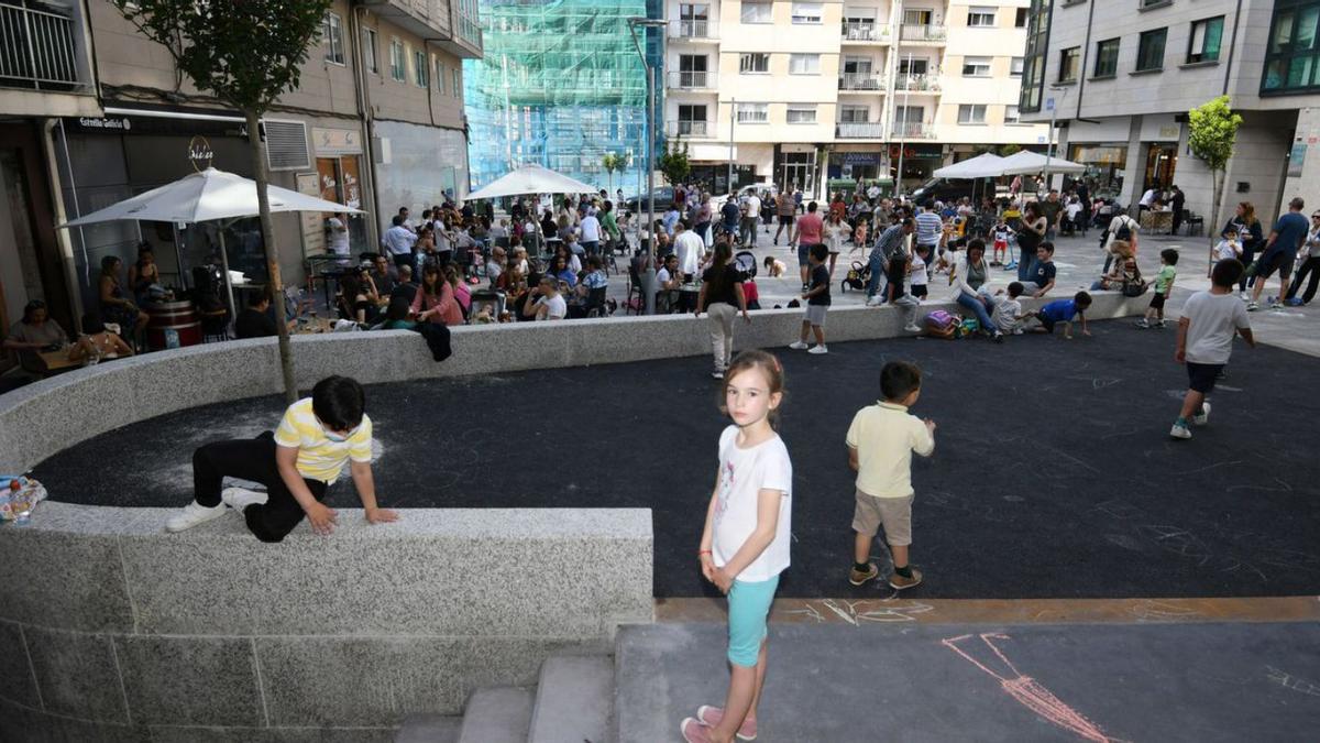 La plaza Arturo Souto se inaugura con una gran fiesta | G. S.