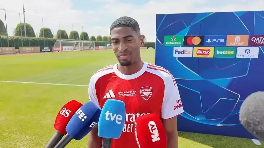 Mosquera, ¿Premier y Champions en su primer 'año Gunner'?