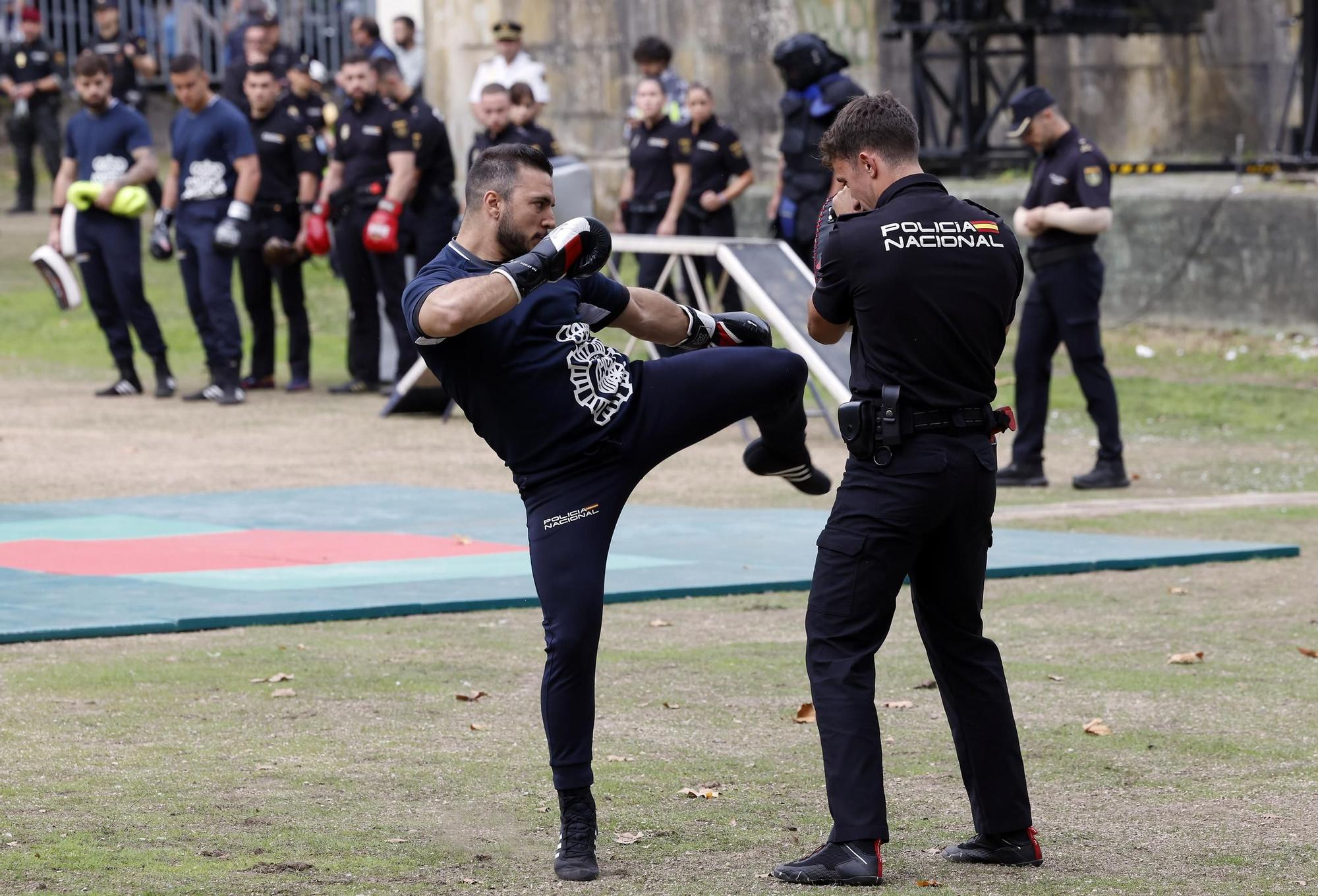 Exhibición de la Policía Nacional en el auditorio de Castrelos en Vigo